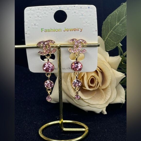 Pink Crystal Dangling Fashion Earrings - Picture 2 of 5